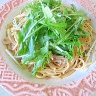 きのこと釜揚げしらすと水菜のパスタ